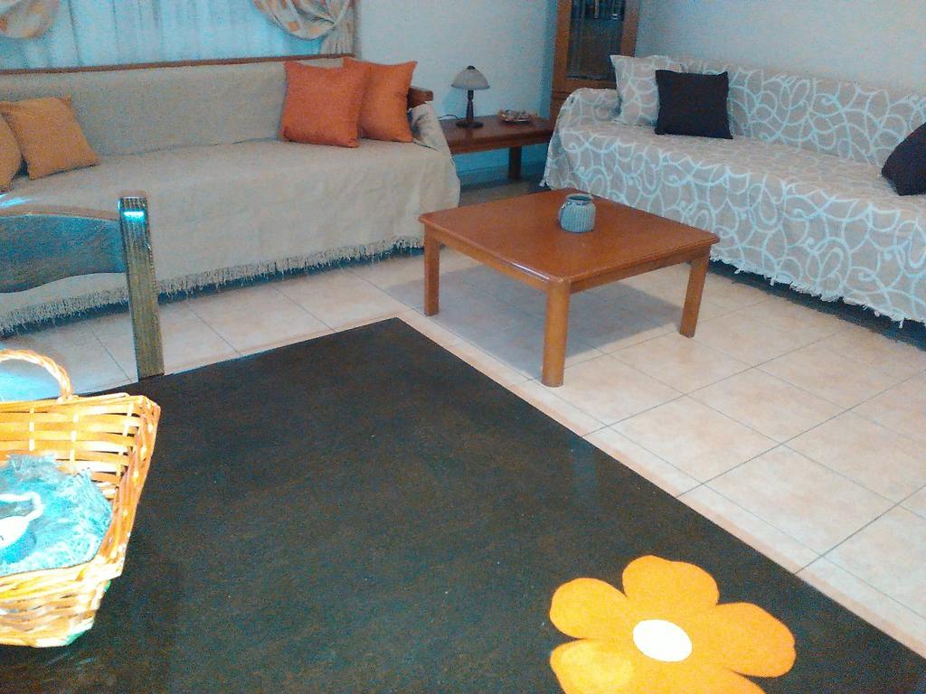 Maridatis Apartments ปาเลกาสตรอน ภายนอก รูปภาพ